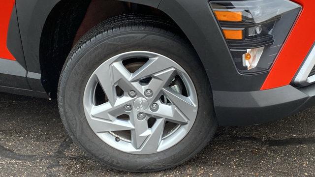 2025 Hyundai Kona SE