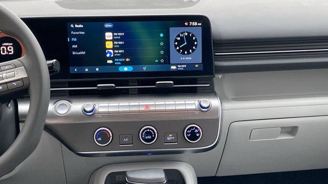 2025 Hyundai Kona SE