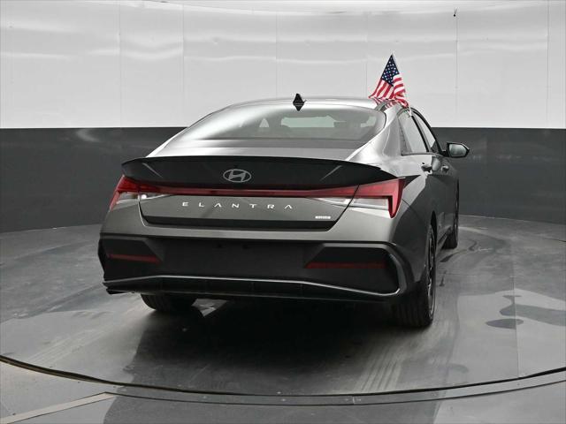2026 Hyundai Elantra Hybrid SEL Sport