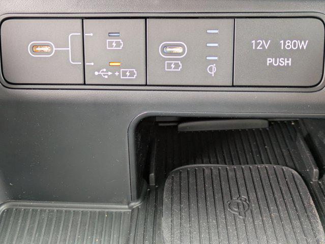 2026 Hyundai Santa Cruz SEL Activity
