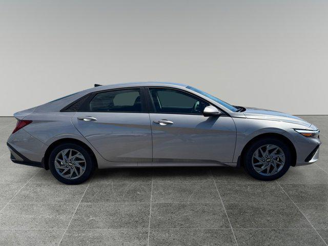 2025 Hyundai Elantra Hybrid Blue