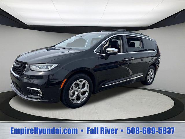 2023 Chrysler Pacifica Limited for sale in FALL RIVER, MA