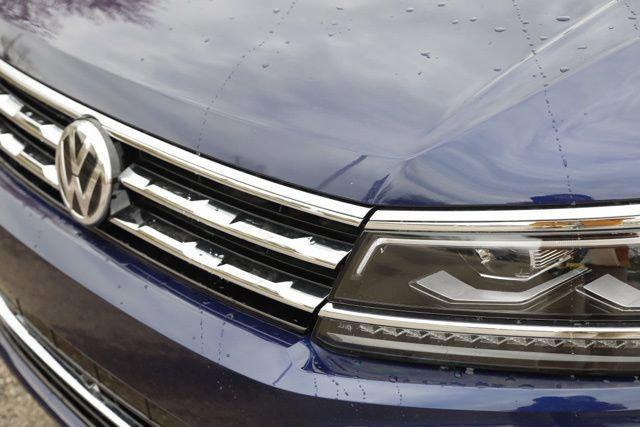 2021 Volkswagen Tiguan 2.0T SEL Premium R-Line