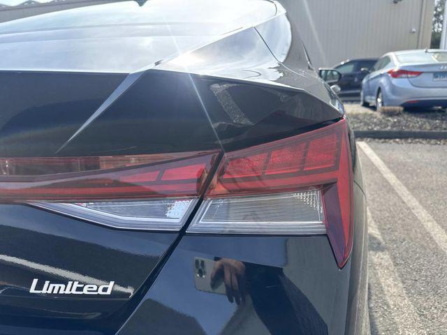 2024 Hyundai Elantra Limited
