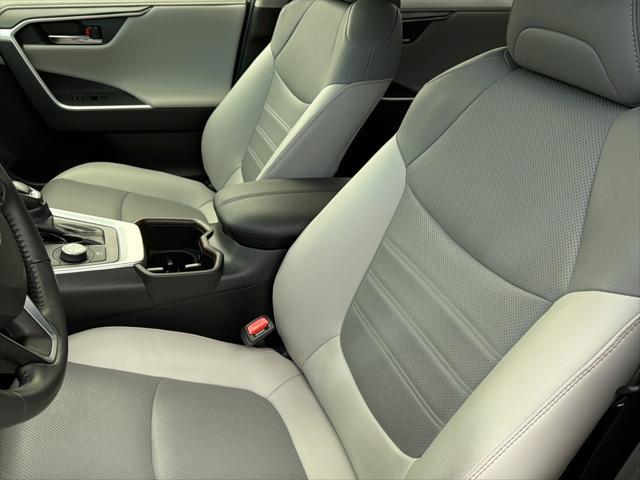 2024 Toyota RAV4 Hybrid Limited