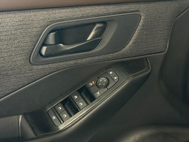 2023 Nissan Rogue S Intelligent AWD
