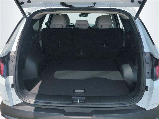 2026 Hyundai Tucson Hybrid SEL
