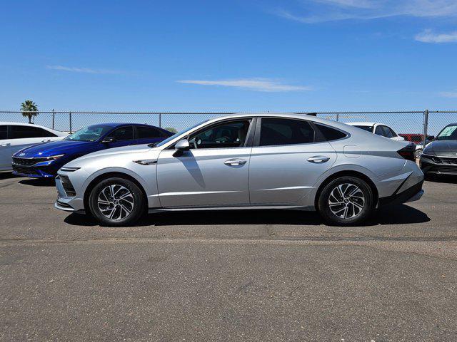 2026 Hyundai Sonata Hybrid Blue