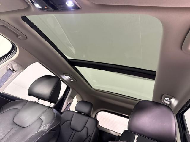 2025 Kia Sorento SX