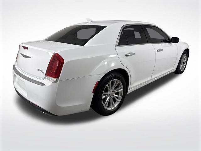 2016 Chrysler 300 C