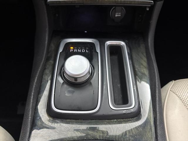 2016 Chrysler 300 C