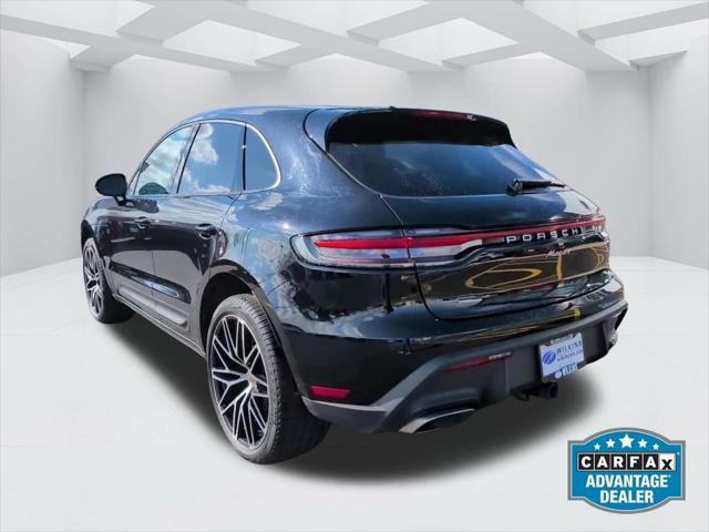 2022 Porsche Macan Base