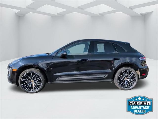 2022 Porsche Macan Base