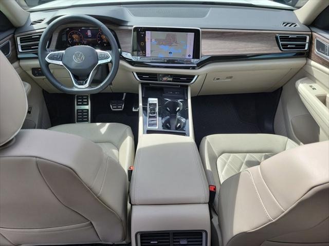 2024 Volkswagen Atlas 2.0T SEL Premium R-Line