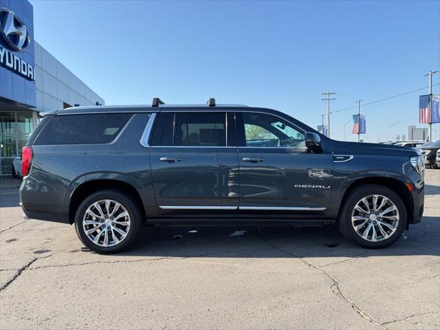 2021 GMC Yukon XL 4WD Denali