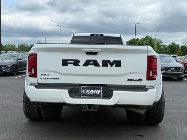 2026 Ram 3500 Limited Crew Cab 4x4 8' Box