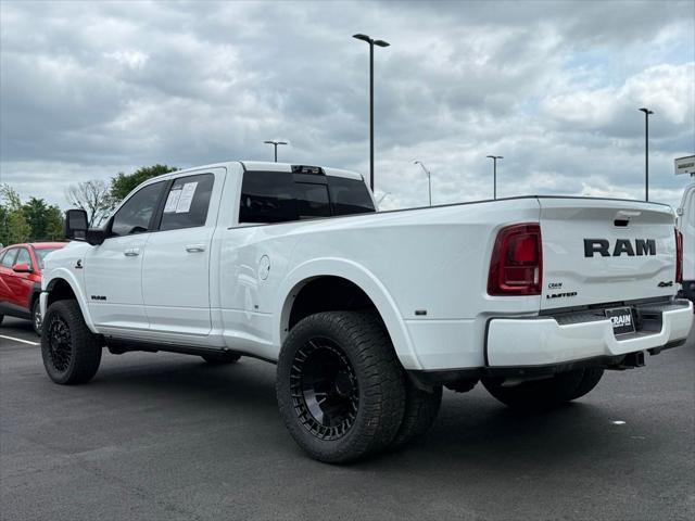 2026 Ram 3500 Limited Crew Cab 4x4 8' Box