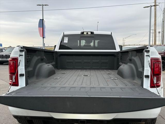 2026 Ram 3500 Limited Crew Cab 4x4 8' Box