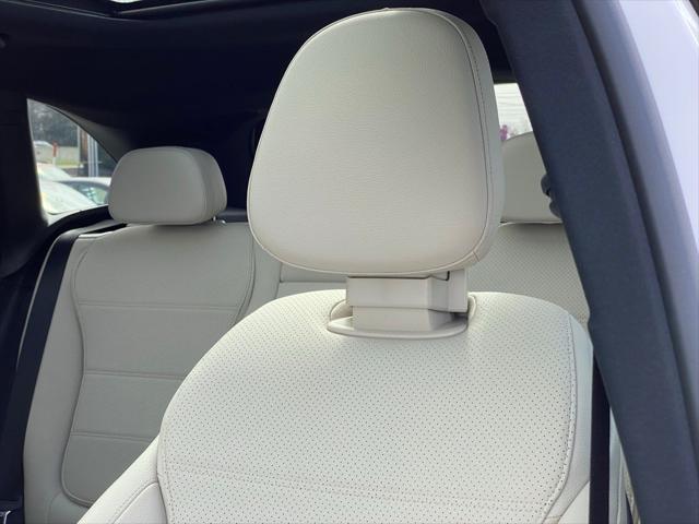 2025 Mercedes-Benz GLC 350e 4MATIC