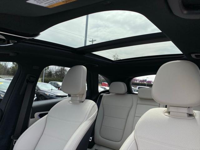 2025 Mercedes-Benz GLC 350e 4MATIC