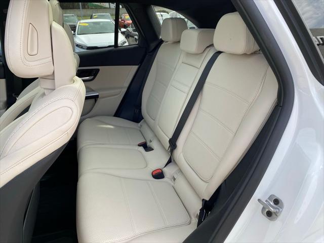 2025 Mercedes-Benz GLC 350e 4MATIC