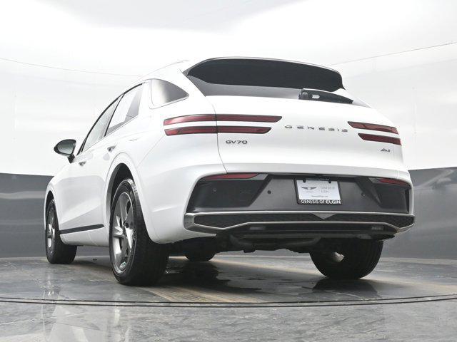 2026 Genesis GV70 2.5T Select