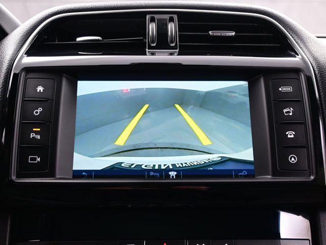 2018 Jaguar F-PACE 25t Premium