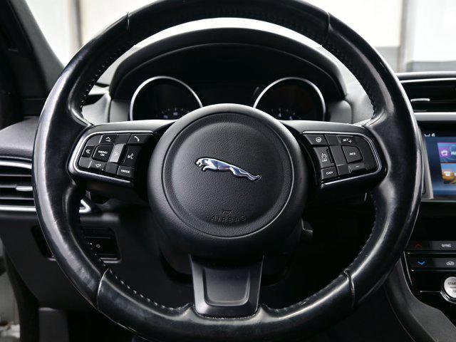 2018 Jaguar F-PACE 25t Premium