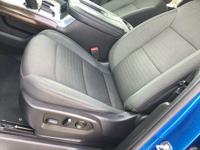 2022 GMC Sierra 1500 4WD Crew Cab Short Box Elevation