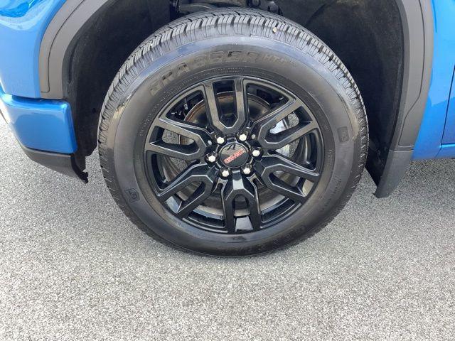 2022 GMC Sierra 1500 4WD Crew Cab Short Box Elevation