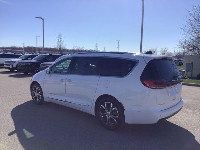 2024 Chrysler Pacifica Pinnacle