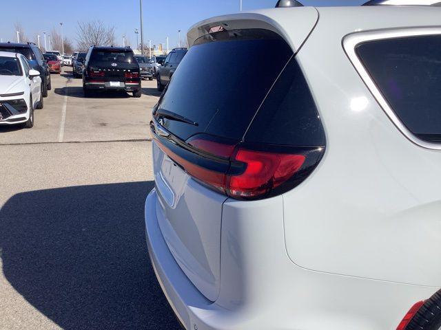 2024 Chrysler Pacifica Pinnacle