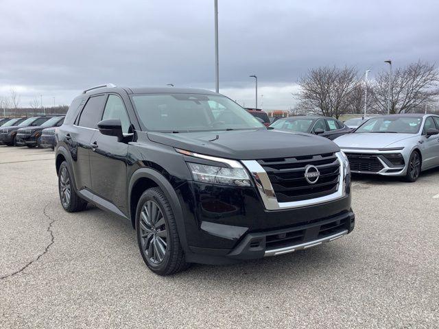 2024 Nissan Pathfinder SL 4WD