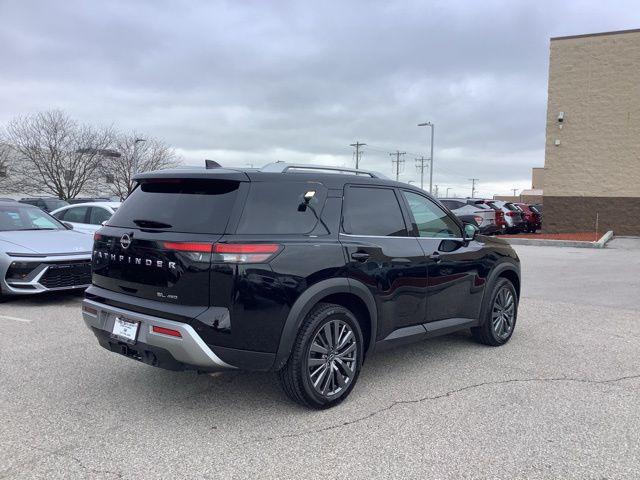 2024 Nissan Pathfinder SL 4WD