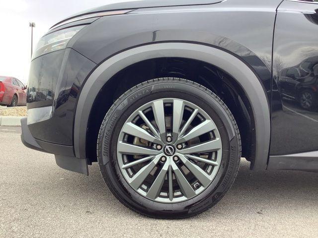 2024 Nissan Pathfinder SL 4WD