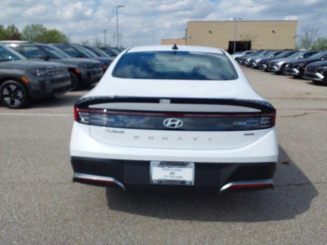2026 Hyundai Sonata Hybrid Blue