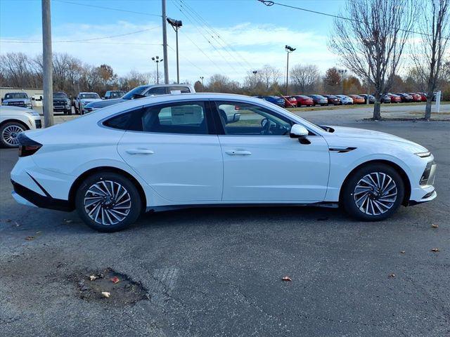 2026 Hyundai Sonata Hybrid SEL