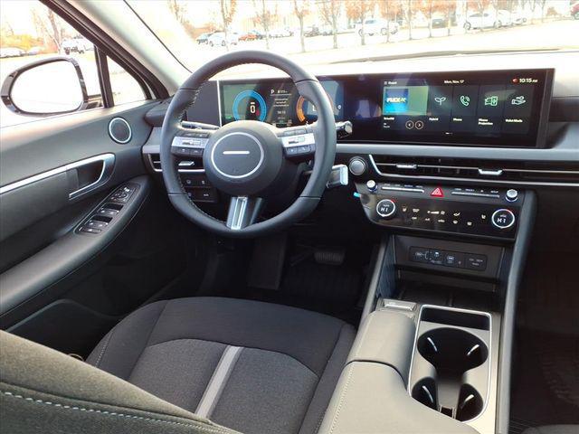 2026 Hyundai Sonata Hybrid SEL