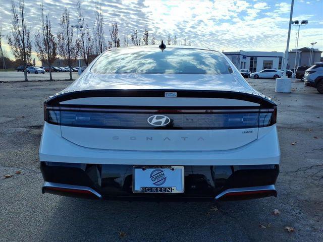2026 Hyundai Sonata Hybrid SEL