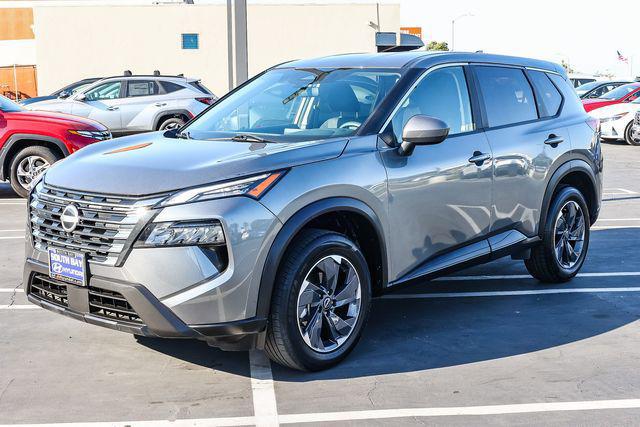 2024 Nissan Rogue SV FWD