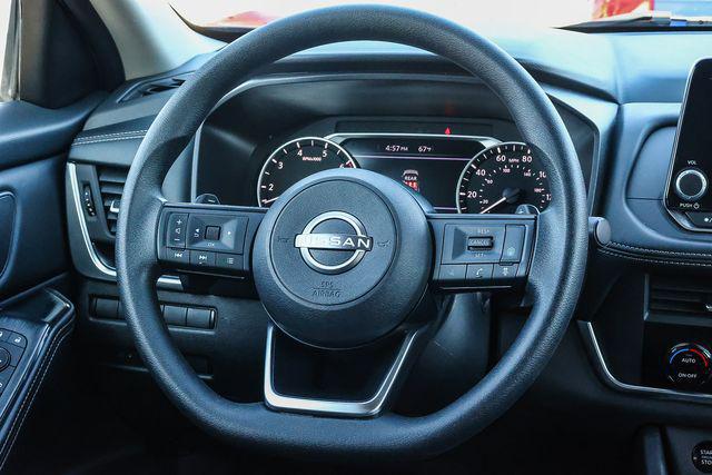 2024 Nissan Rogue SV FWD