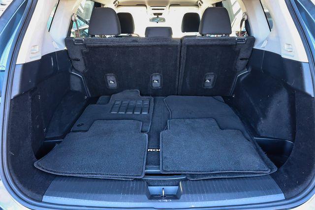 2024 Nissan Rogue SV FWD