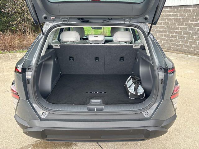 2024 Hyundai Kona SE