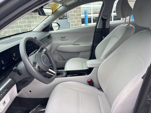 2024 Hyundai Kona SE