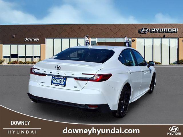 2025 Toyota Camry SE