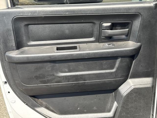 2023 Ram 1500 Classic Tradesman Crew Cab 4x2 6'4" Box