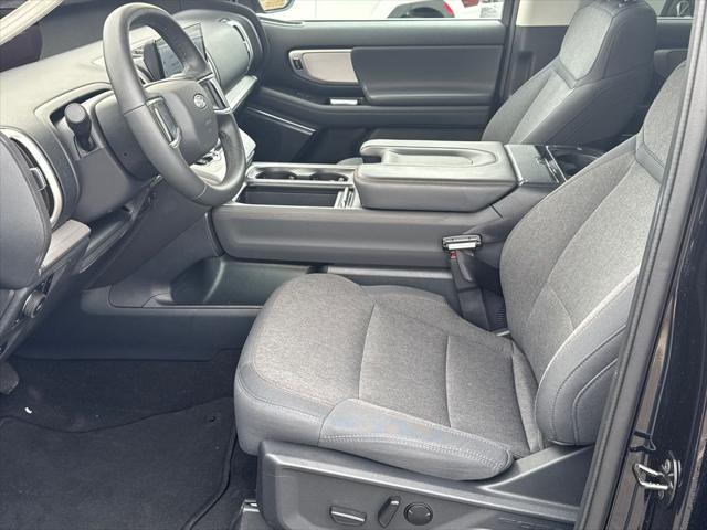 2025 Ford Expedition Active MAX