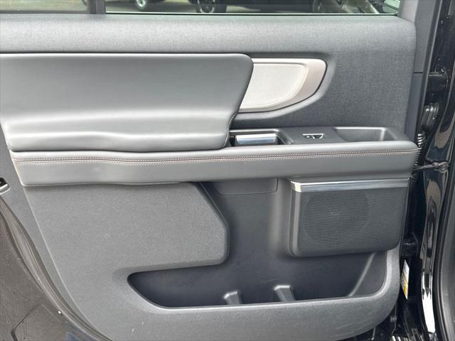 2025 Ford Expedition Active MAX