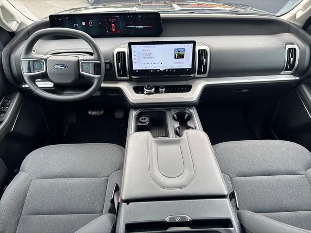 2025 Ford Expedition Active MAX