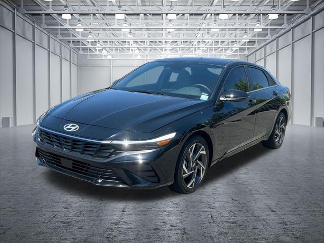 2025 Hyundai Elantra Hybrid Limited